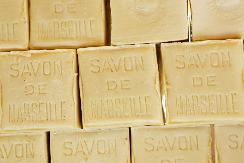 véritable savon de Marseille en bloc pour le nettoyage professionnel-Delcourt.fr